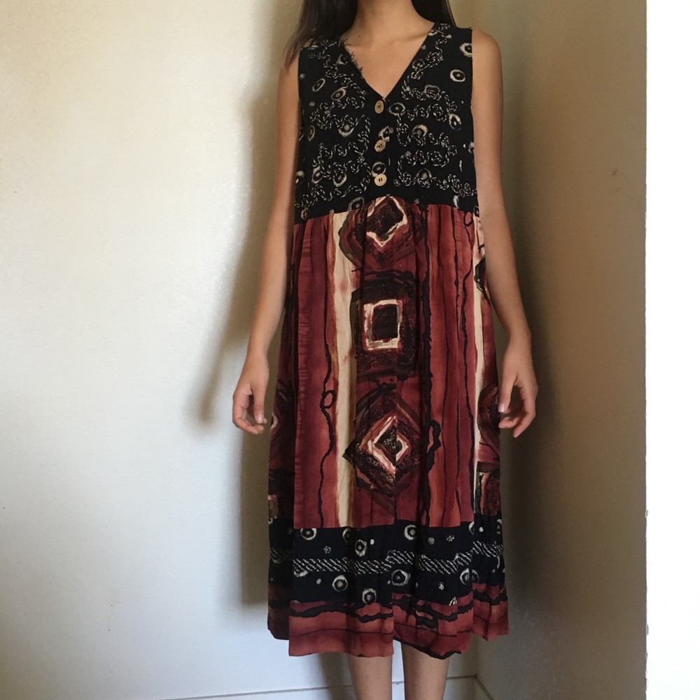 Flowy patterned dress